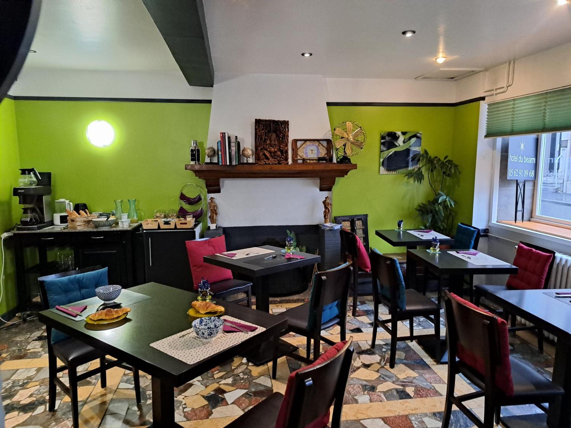 Hotel Le Bearn Bagnères-de-Bigorre المظهر الخارجي الصورة